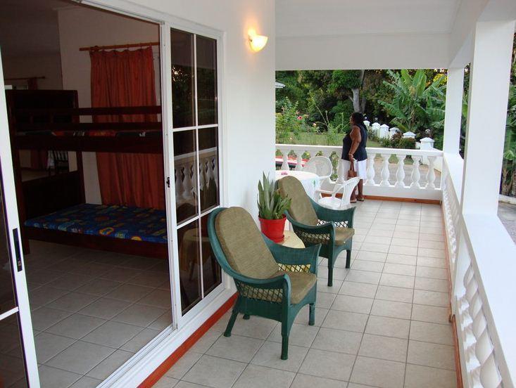 בו ואלון Rowsvilla Guest House מראה חיצוני תמונה
