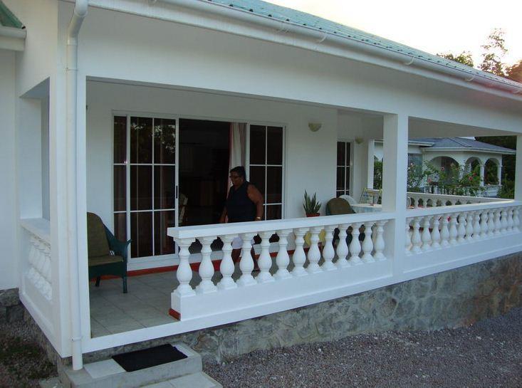 בו ואלון Rowsvilla Guest House מראה חיצוני תמונה